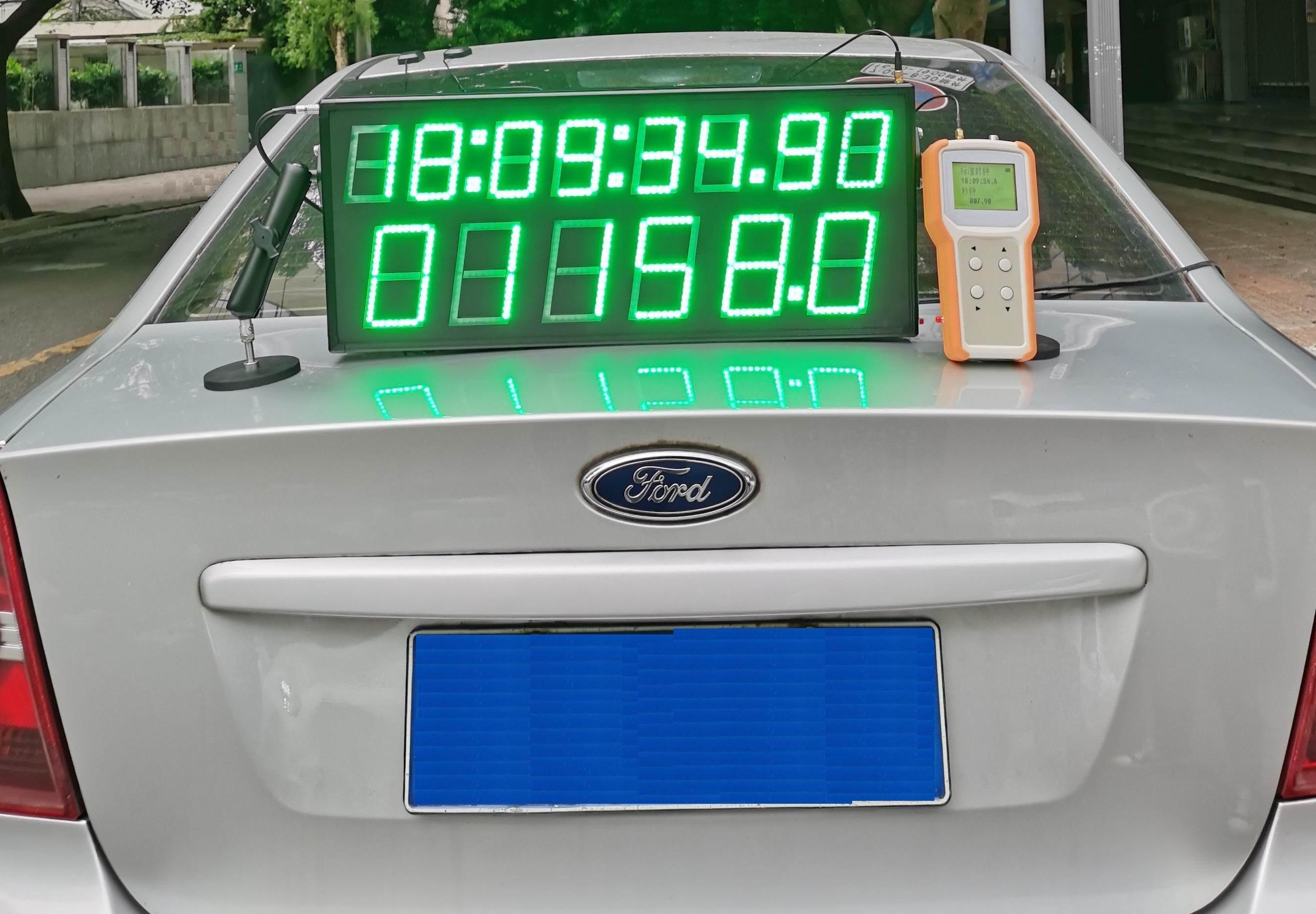 违法停车计时系统校准装置